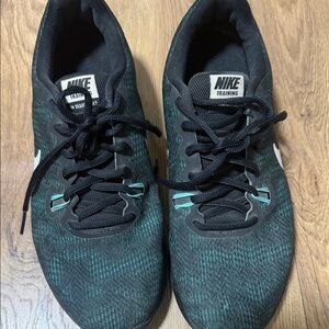 Nike womans Black and Green Training Shoes